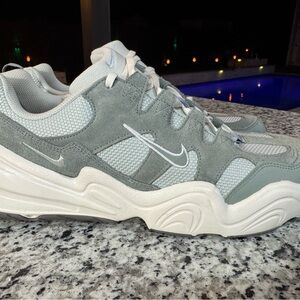 Nike Tech Hera mica green and Cream size 14.5